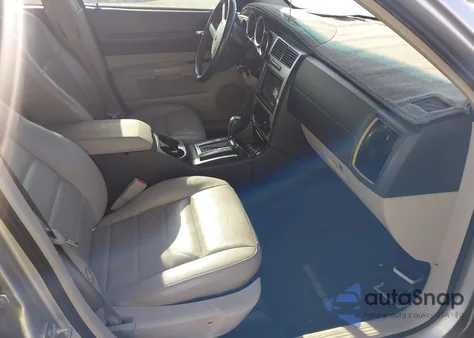 2007 Dodge Magnum from USA, damaged, VIN 2D4FV47V37H757004